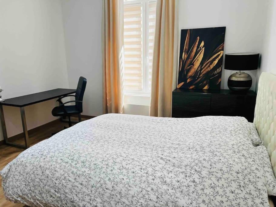 Cosy T3 Centre Reims/pkg Prive Apartment Reims